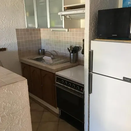 Rez-de Piscine Appartement *
